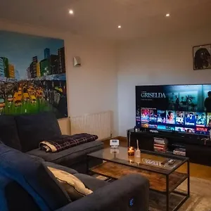 1-bed Flat In Ocean Village , Southampton United Kingdom