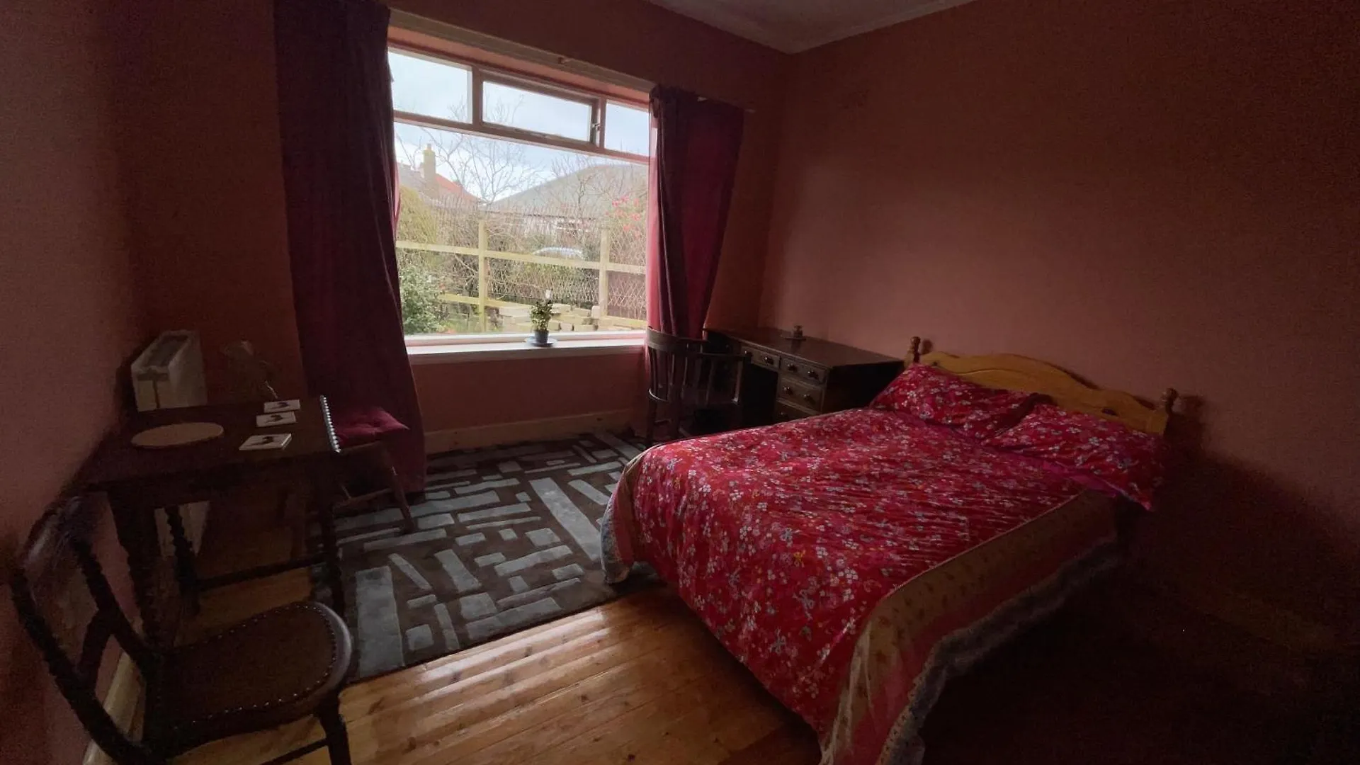 Homestay Lovely Double Room In Very Good Area Edinburgh